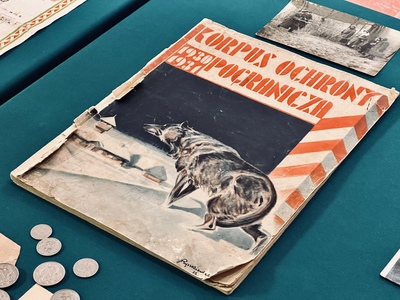 Materiały archiwalne dotyczące Korpusu Ochrony Pogranicza, zdjęcie i monety Materiały archiwalne dotyczące Korpusu Ochrony Pogranicza, zdjęcie i monety