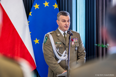 Komendant Główny Straży Granicznej gen. dyw. SG Robert Bagan przemawia podczas uroczystości z okazji Narodowego Święta Niepodległości w Komendzie Głównej Straży Granicznej Komendant Główny Straży Granicznej gen. dyw. SG Robert Bagan przemawia podczas uroczystości z okazji Narodowego Święta Niepodległości w Komendzie Głównej Straży Granicznej