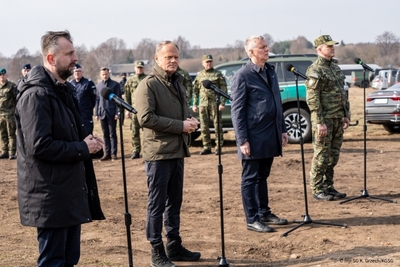 Konferencja prasowa Konferencja prasowa z udziałem Premiera PR, Wicepremiera RP, Ministra Spraw Wewnętrznych i Administracji i Komendanta Głównego SG