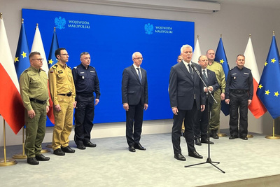 Minister Spraw Wewnętrznych i Administracji podczas narady ze służbami Minister Spraw Wewnętrznych i Administracji podczas narady ze służbami