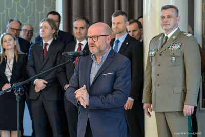 Podsekretarz Stanu MSWiA przemawia podczas wielkanocnego spotkania w Komendzie Głównej SG Podsekretarz Stanu MSWiA przemawia podczas wielkanocnego spotkania w Komendzie Głównej SG