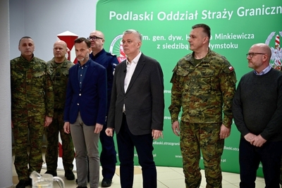 Wizyta Ministra Spraw Wewnętrznych i Administracji na granicy polsko-białoruskiej 