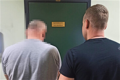 Doprowadzenie zatrzymanego cudzoziemca. Doprowadzenie zatrzymanego cudzoziemca.
