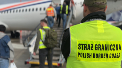 Największy w tym roku przymusowy powrót cudzoziemców drogą lotniczą 
