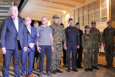 Minister SWiA, Komendant Główny Straży Granicznej i Komendant Główny Policji podczas odprawy służb Minister SWiA, Komendant Główny Straży Granicznej i Komendant Główny Policji podczas odprawy służb