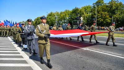Defilada z okazji Święta Wojska Polskiego Defilada z okazji Święta Wojska Polskiego
