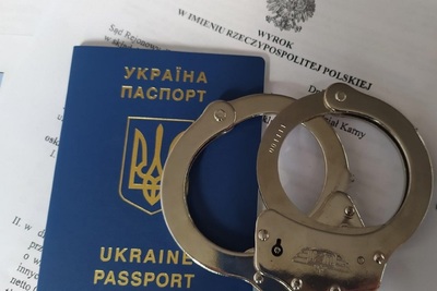 Obywatel Ukrainy poszukiwany listem gończym wpadł na krakowskim lotnisku 