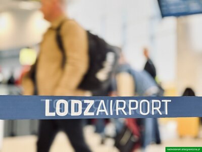 Grafika z napisem LODZAIRPORT Grafika z napisem LODZAIRPORT