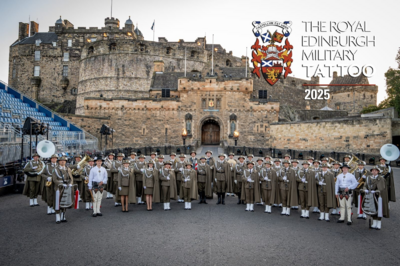 Zdjęcie grupowe Orkiestry Reprezentacyjnej Straży Granicznej na festiwalu The Royal Edinburgh Military Tattoo Zdjęcie grupowe Orkiestry Reprezentacyjnej Straży Granicznej na festiwalu The Royal Edinburgh Military Tattoo
