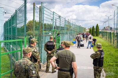 Przymusowo powrócili na Ukrainę Przymusowo powrócili na Ukrainę