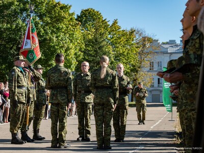 Nowi funkcjonariusze w szeregach Straży Granicznej Nowi funkcjonariusze w szeregach Straży Granicznej