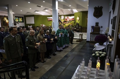 Straż Graniczna wspomina tragicznie zmarłych lotników. Straż Graniczna wspomina tragicznie zmarłych lotników.