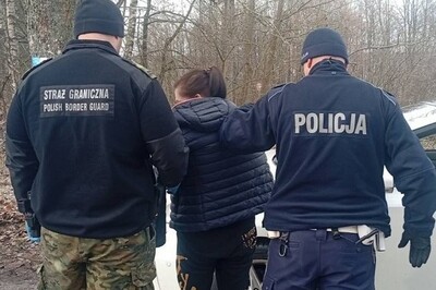 Funkcjonariusze Straży Granicznej i Policji podczas wykonywania czynności służbowych Funkcjonariusze Straży Granicznej i Policji podczas wykonywania czynności służbowych