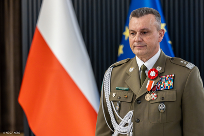 Wyróżnienia i awanse z okazji Święta Niepodległości 