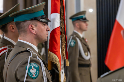 Wyróżnienia i awanse z okazji Święta Niepodległości 