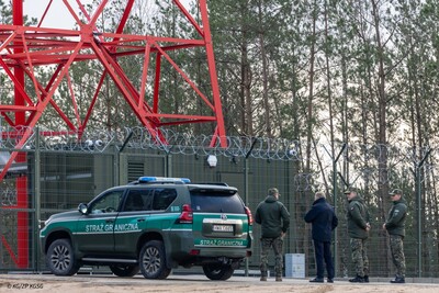 Wizyta Wiceministra SWiA na granicy polsko-białoruskiej Wizyta Wiceministra SWiA na granicy polsko-białoruskiej
