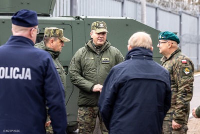 Wizyta Wiceministra SWiA na granicy polsko-białoruskiej Wizyta Wiceministra SWiA na granicy polsko-białoruskiej