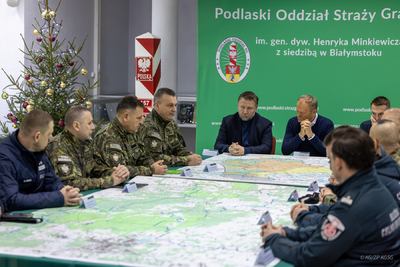 Szef rządu na polsko-białoruskiej granicy 