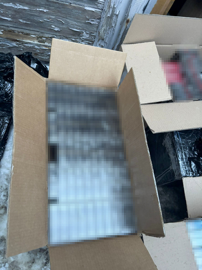 Nielegalne papierosy w garażu 