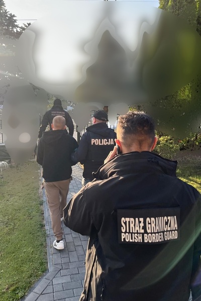 Bezwzględne więzienie za przemyt papierosów Bezwzględne więzienie za przemyt papierosów