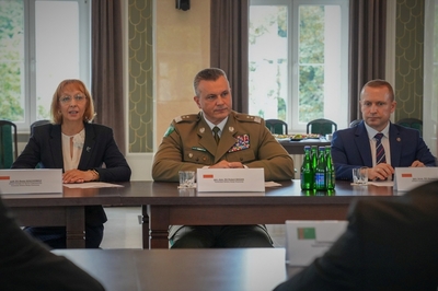 Delegacja Państwowej Służby Migracyjnej Turkmenistanu z wizytą w Polsce Delegacja Państwowej Służby Migracyjnej Turkmenistanu z wizytą w Polsce