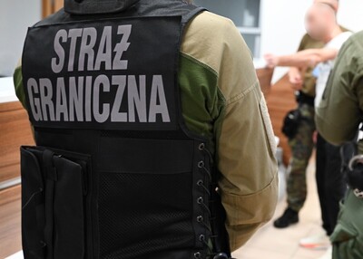Deportacja z lotniska w Łodzi. Obywatele Gruzji odesłani do kraju Deportacja z lotniska w Łodzi. Obywatele Gruzji odesłani do kraju