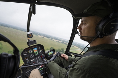 Szkolenie przyszłych pilotów śmigłowców Straży Granicznej 