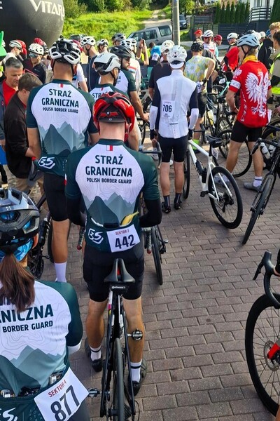 Reprezentacja Straży Granicznej na mecie ORLEN Lang Team Race w Bytowie Reprezentacja Straży Granicznej na mecie ORLEN Lang Team Race w Bytowie