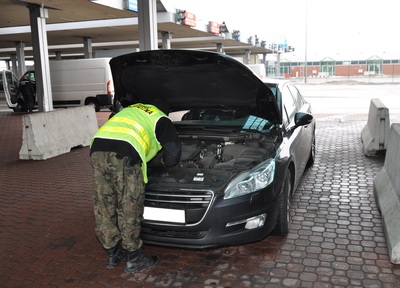 odzyskany Peugeot 508 