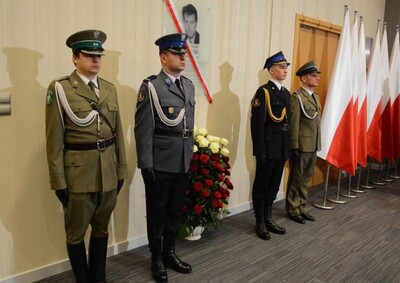 odsłonięcie w MSWiA tablicy upamiętniającej śp. Władysława Stasiaka 