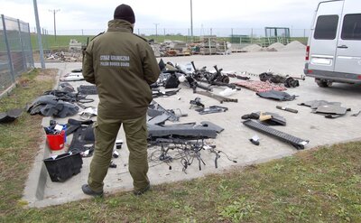 części ze skradzionego mercedesa 