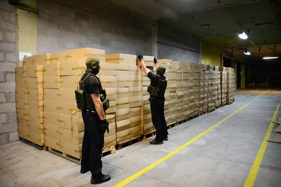 kontrabanda na terenie jednej z firm transportowych