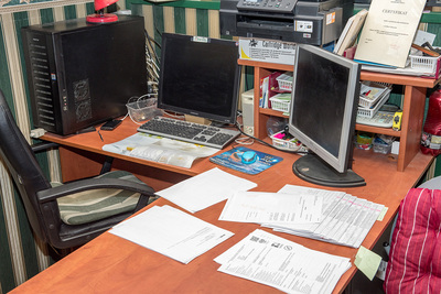 sfałszowane dokumenty