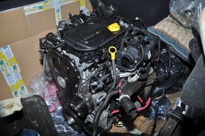 kradziony silnik z pojazdu marki Renault