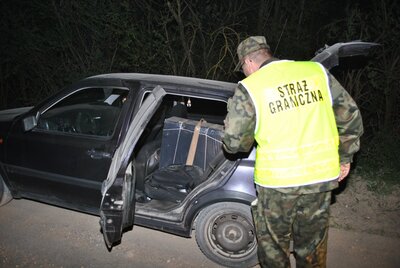 kontrabanda w samochodzie