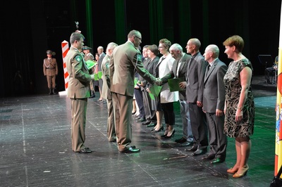 wręczenie awansów i wyróżnień